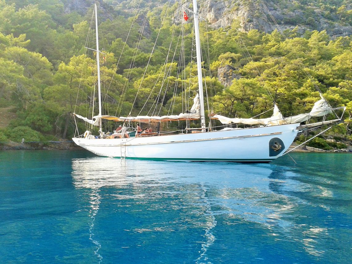 Athens - Rhodes on classic 22-Meter Yawl