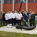 The theme of the "Good Wind Officers Deck" day was preceded by the story of the experience of two students Caterina Missiroli and Mario Mazza of the fifth Logistics, embarked on the training ship of the Italian Navy "Palinuro" and by the Conference held by Commander Marco Mascellani on the GREEN FLEET, a low diesel sulfur green diesel from MMI.At the State Industrial Technical Institute "Nullo Baldini", as part of the Festival of Technical Culture, the handover ceremony of an anchor which, positioned in front of the Institute, recalls the strong link existing between the training courses that the school offers and the culture of the sea and the ports of Italy.A special thanks especially to those who have collaborated with this happy event and in particular:- Commander Marco Mascellani for the special commitment to the students of the Nautico di Ravenna- ITALMET - Italo and Maura Caporossi, Dimitri Gallamini for the construction and monumentation of the anchor.- Provider for the realization of the fence.- The Province of Ravenna for the realization of the foundations that support the new marine symbol of the ITI Baldini.Attended the event:The Mayor of Ravenna Michele De PascaleThe Provveditore Dott.ssa MelucciANMI RavennaCoast Guard AusiliaraCommander D'Elia for the Harbor Office - RavennaGaia Marani for the Port System Authority of the central-northern Adriatic SeaMooringPresident - Andrea Armari President Ag. Marittimi Franco Poggiali and Youth Group Francesco MattielloPresident Spedizionieri - FacchiniPresident SAPIR - Avv. Riccardo Sabadini