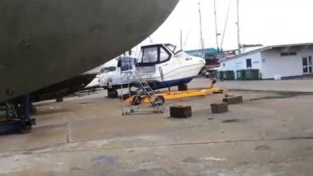 Sailing boat hull repair continued