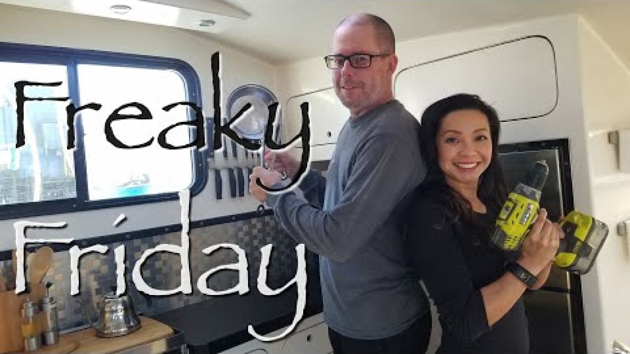 Staying Entertained In FOUL Weather - Onboard Lifestyle ep.96