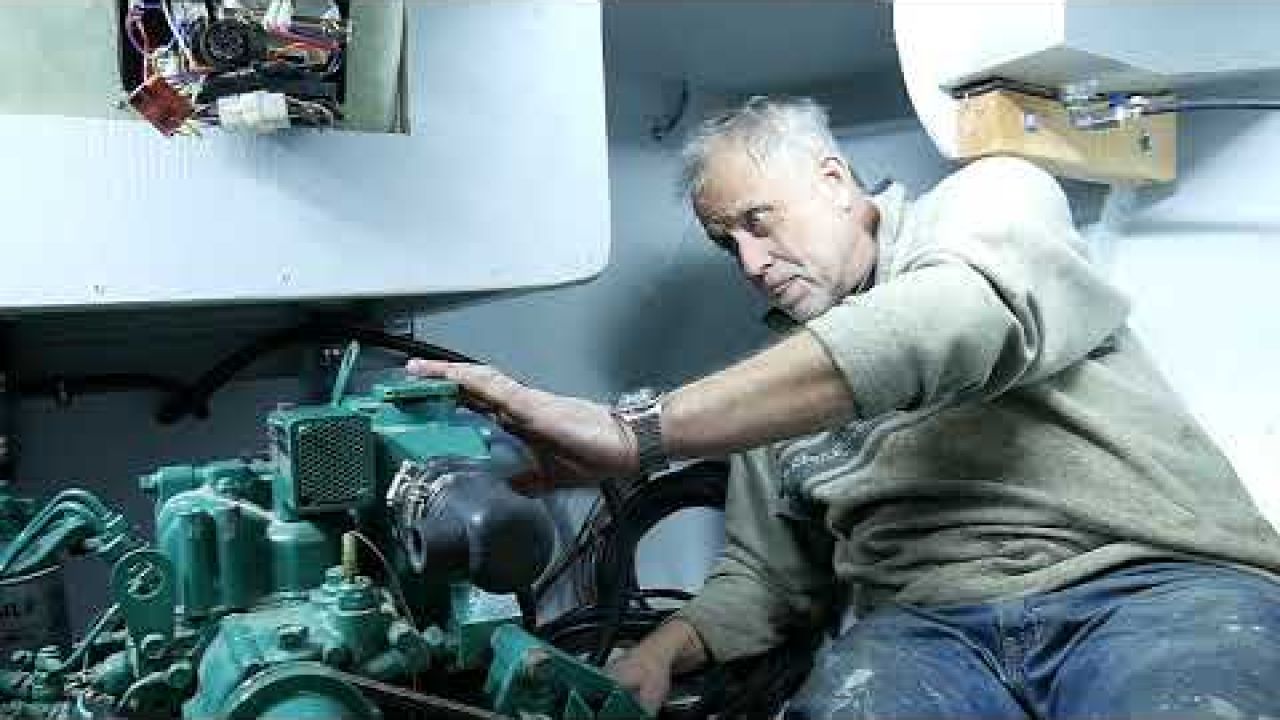 Making Connections; Building A Cruising Sailboat - SV Tapatya EP179