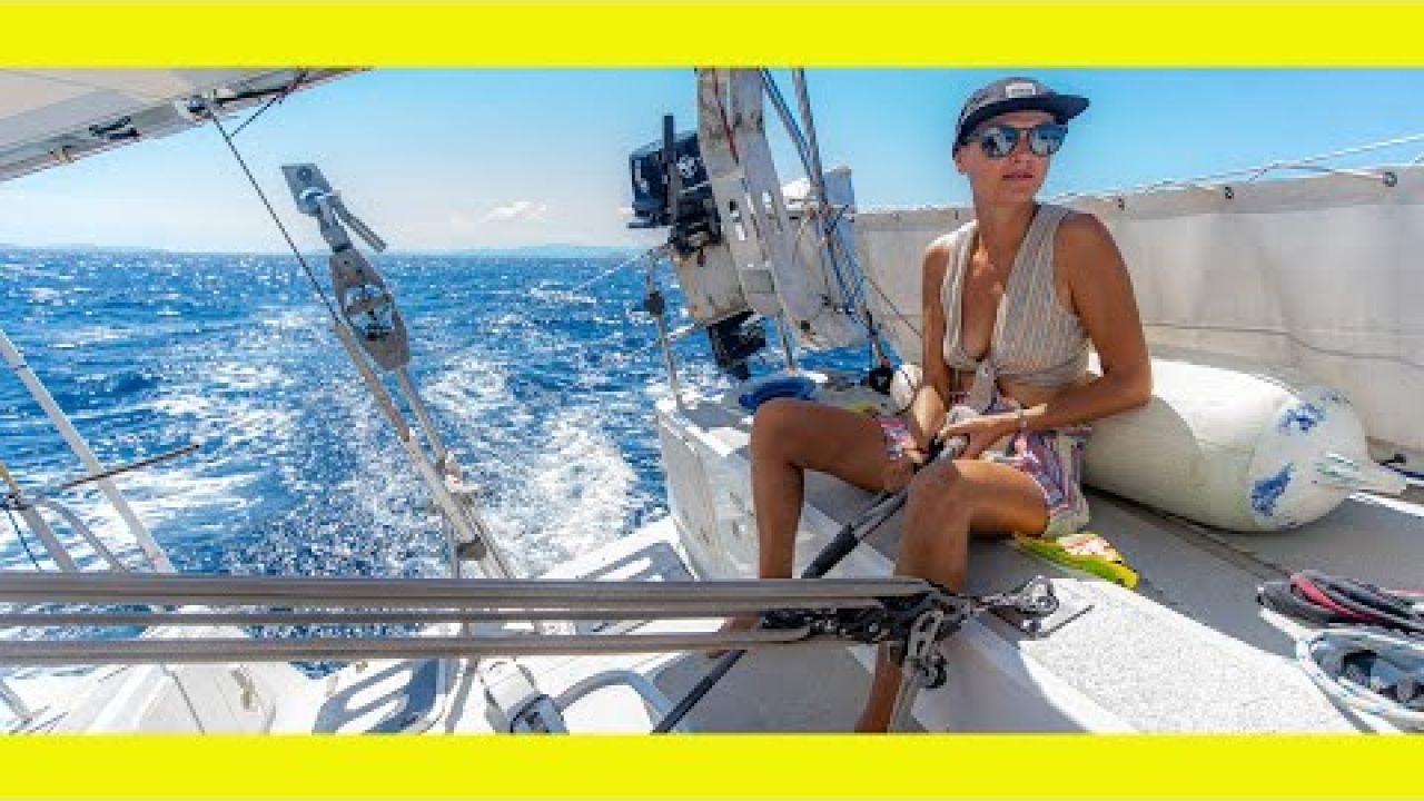 Sailing fast with Newbie Marie steering.  (Sailing Learning By Doing Ep126)